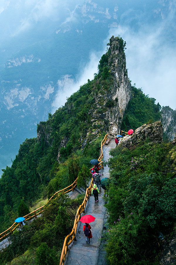 八泉峡