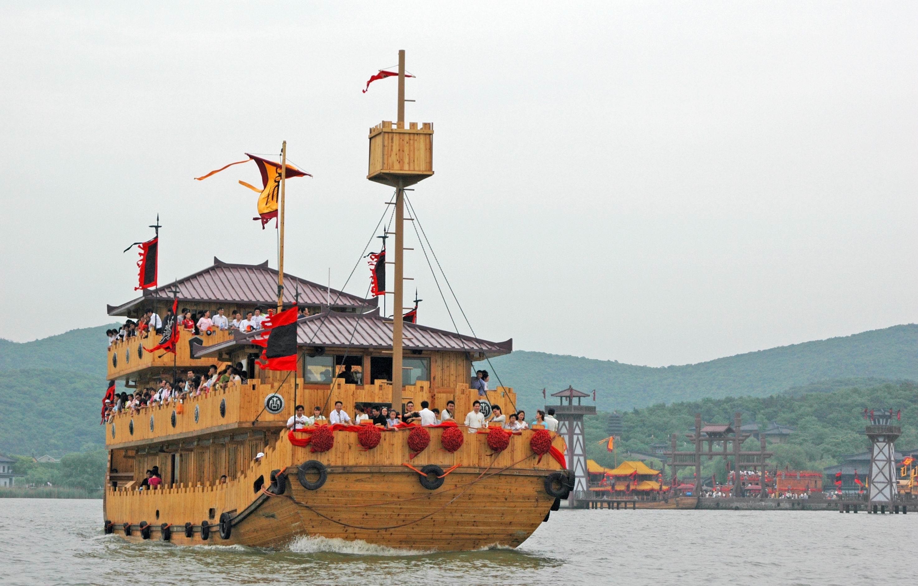 无锡影视基地三国水浒城景区