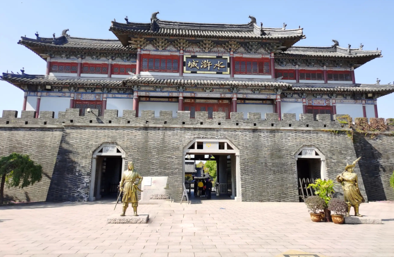 无锡影视基地三国水浒城景区