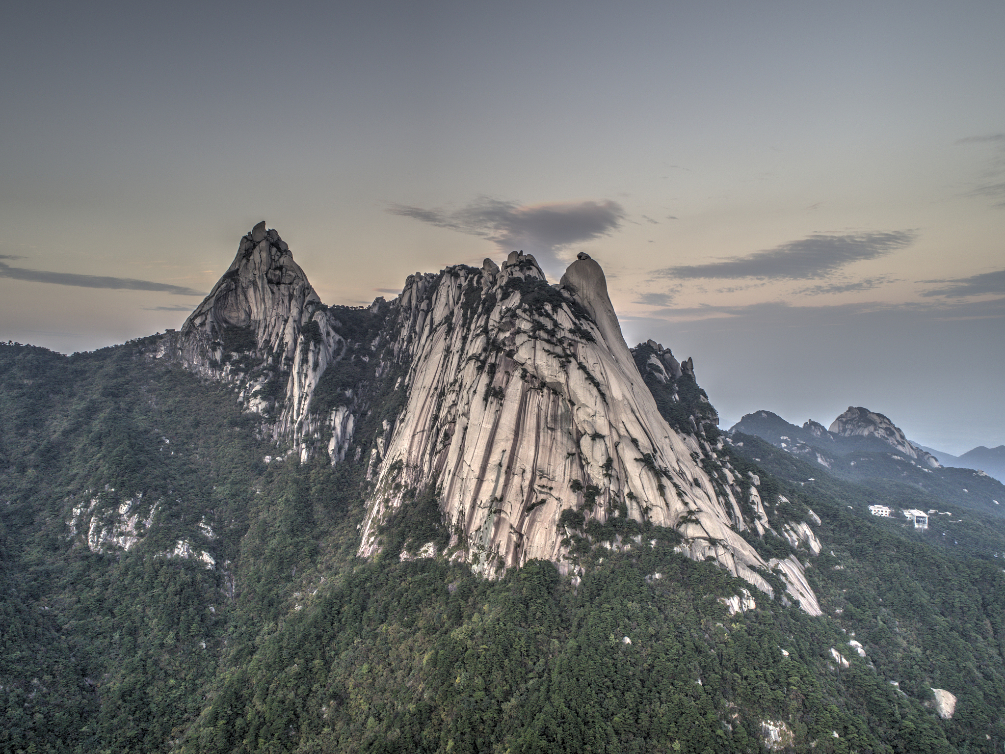 天柱山