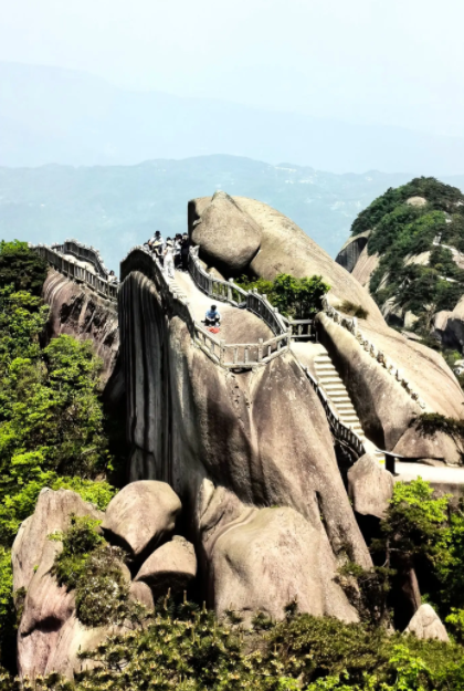 天柱山