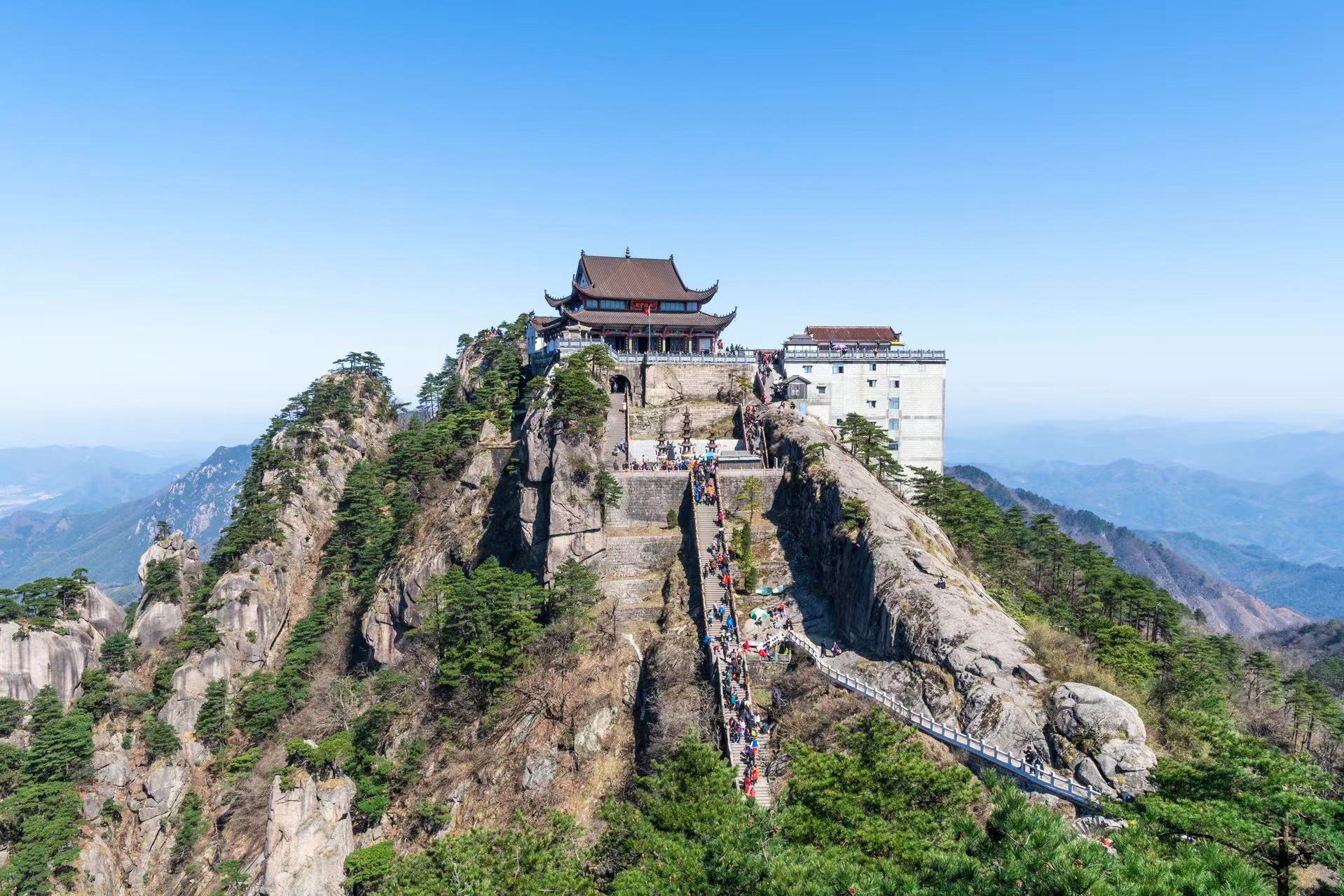 九华山
