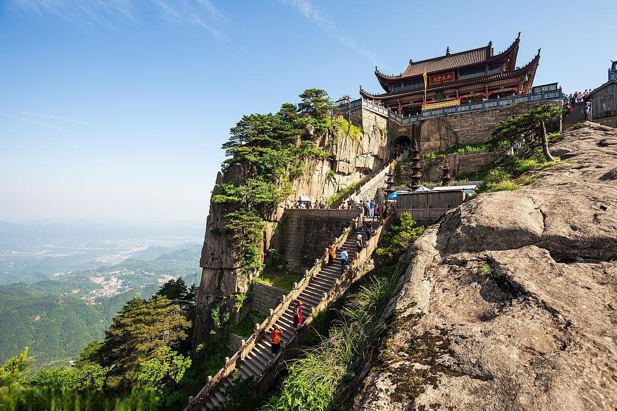 九华山