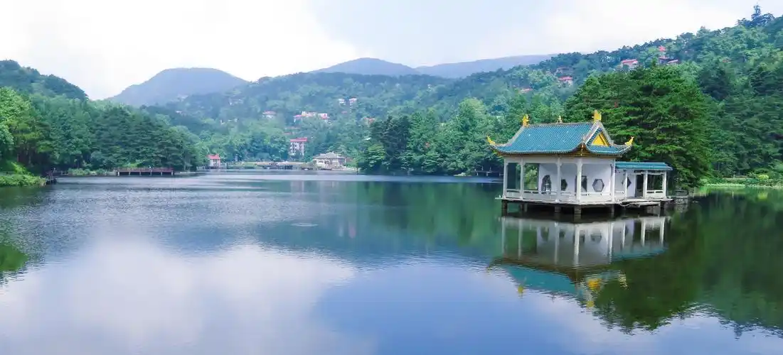 庐山