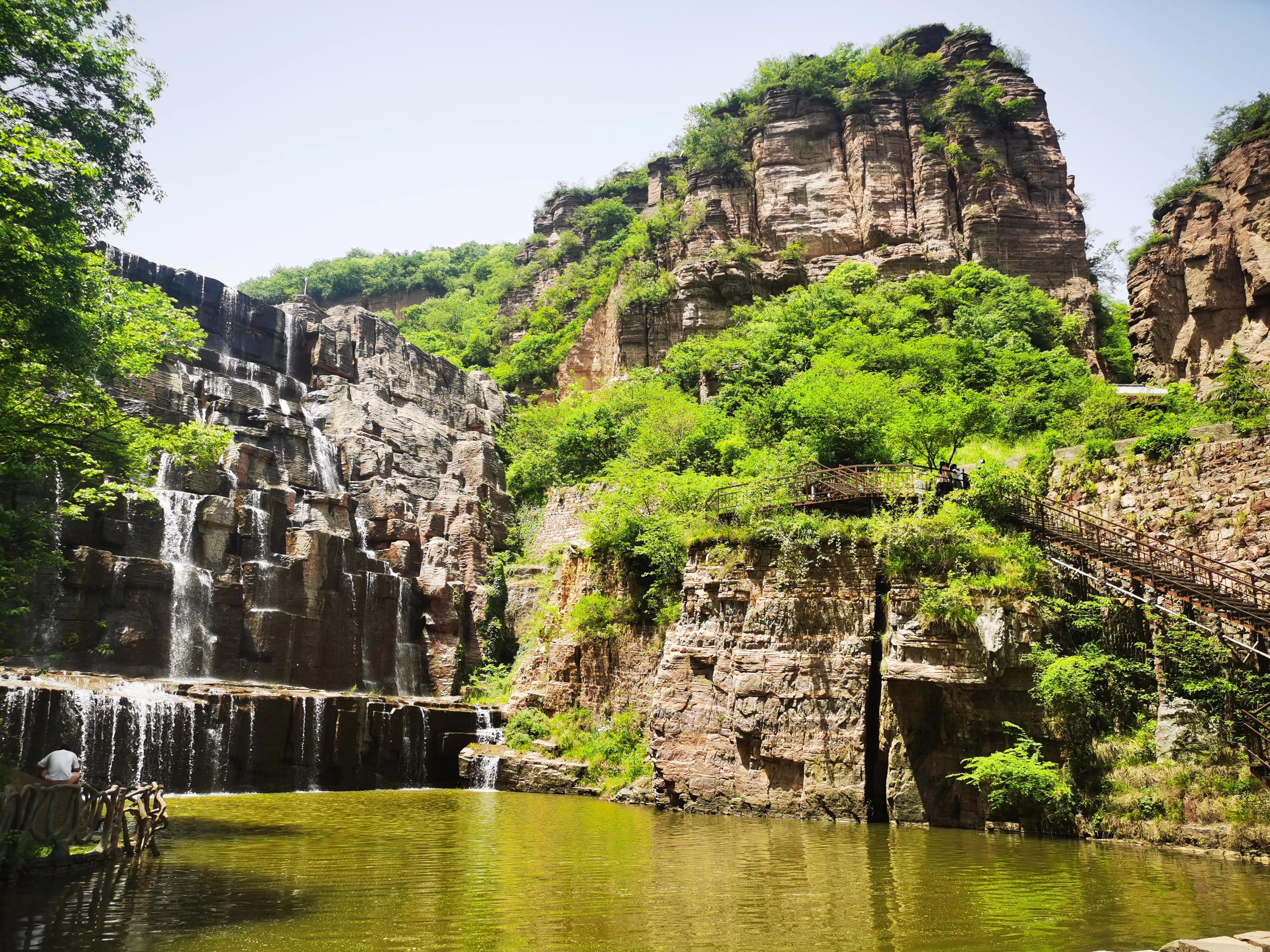 龙潭大峡谷