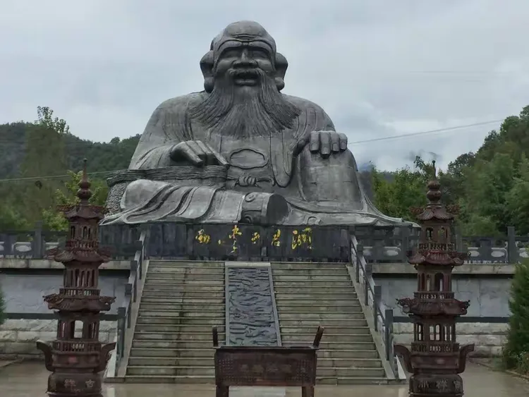 老君山-鸡冠洞