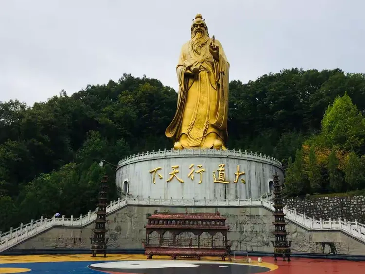 老君山-鸡冠洞