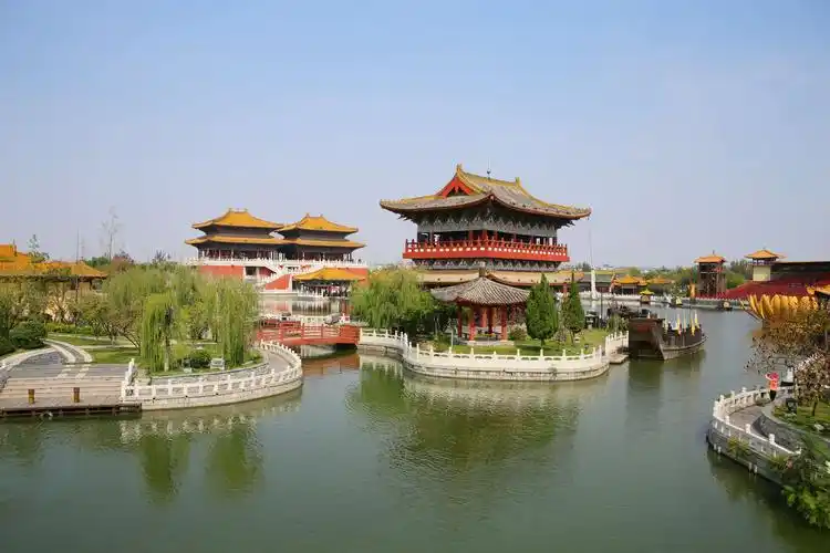 清明上河园