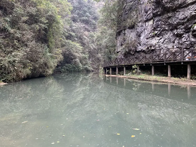三峡大瀑布