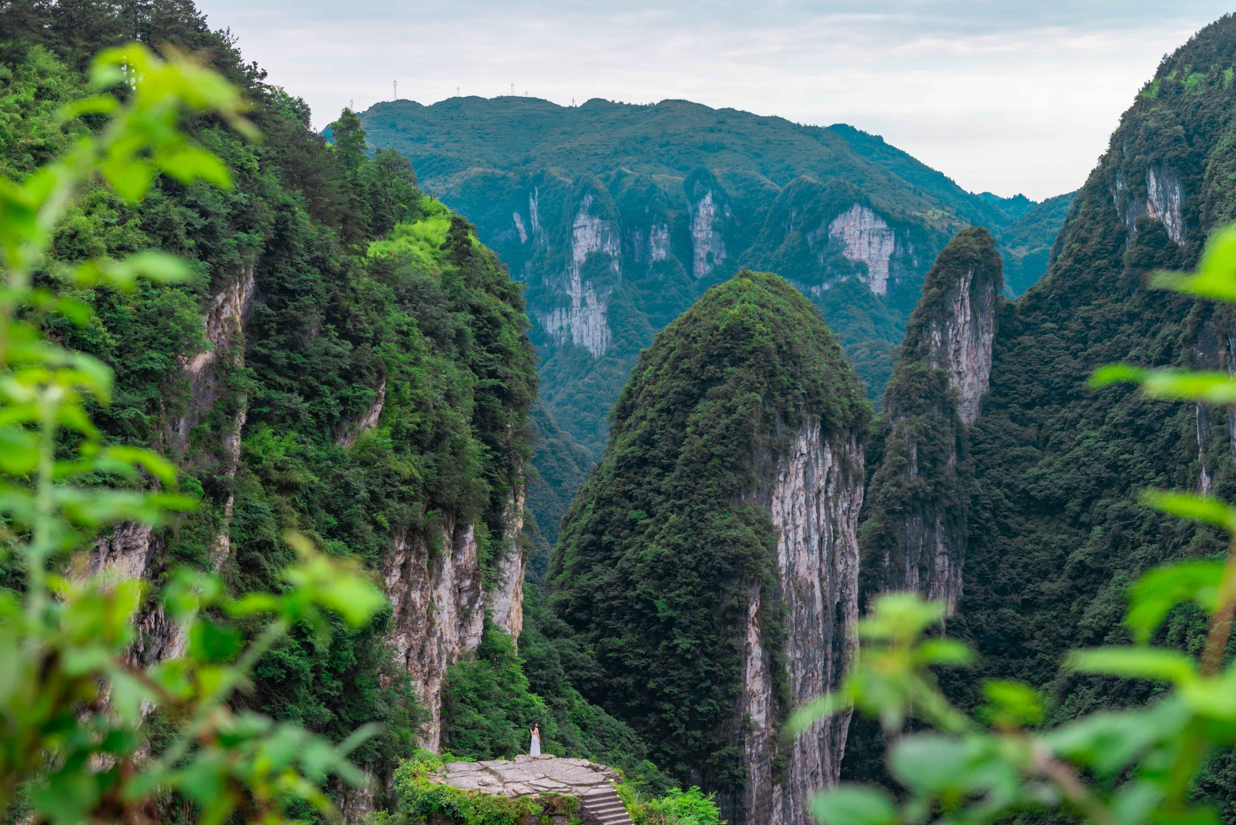 矮寨·十八洞·德夯大峡谷