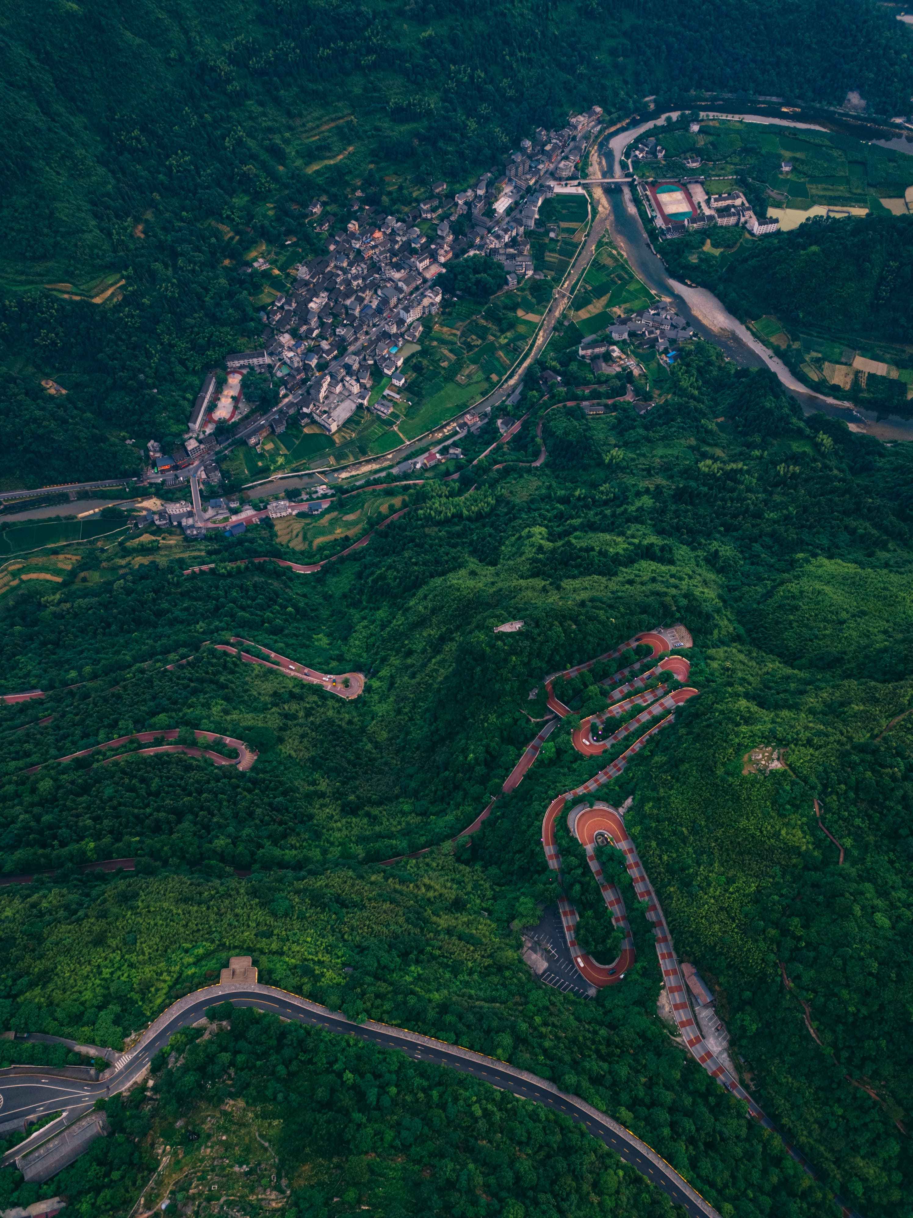 矮寨·十八洞·德夯大峡谷