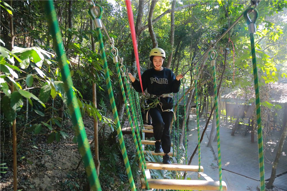 槟榔谷黎苗文化旅游区