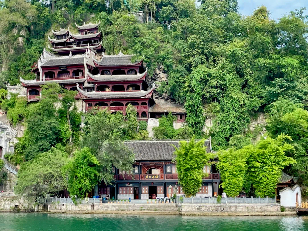 镇远古城