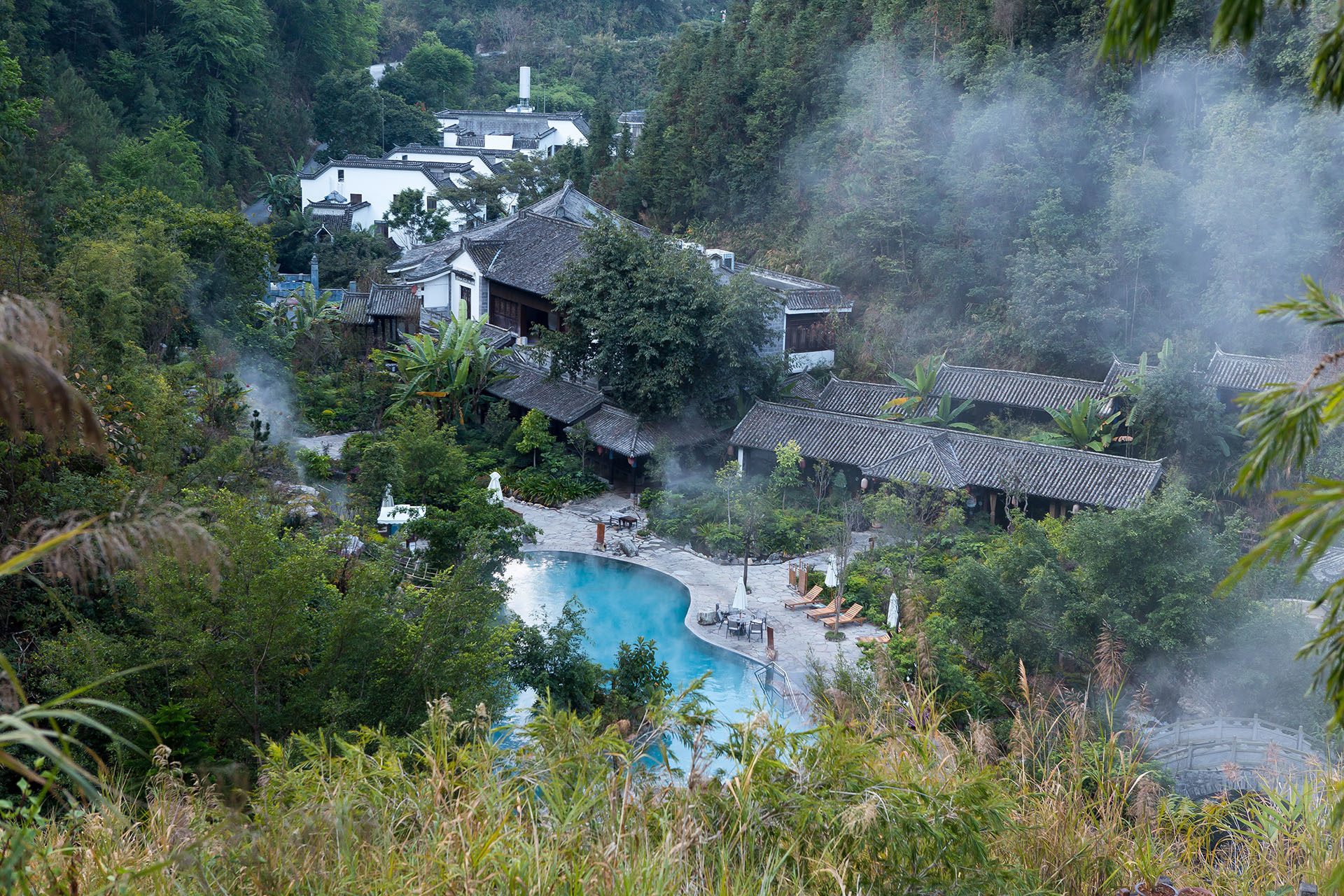 火山热海