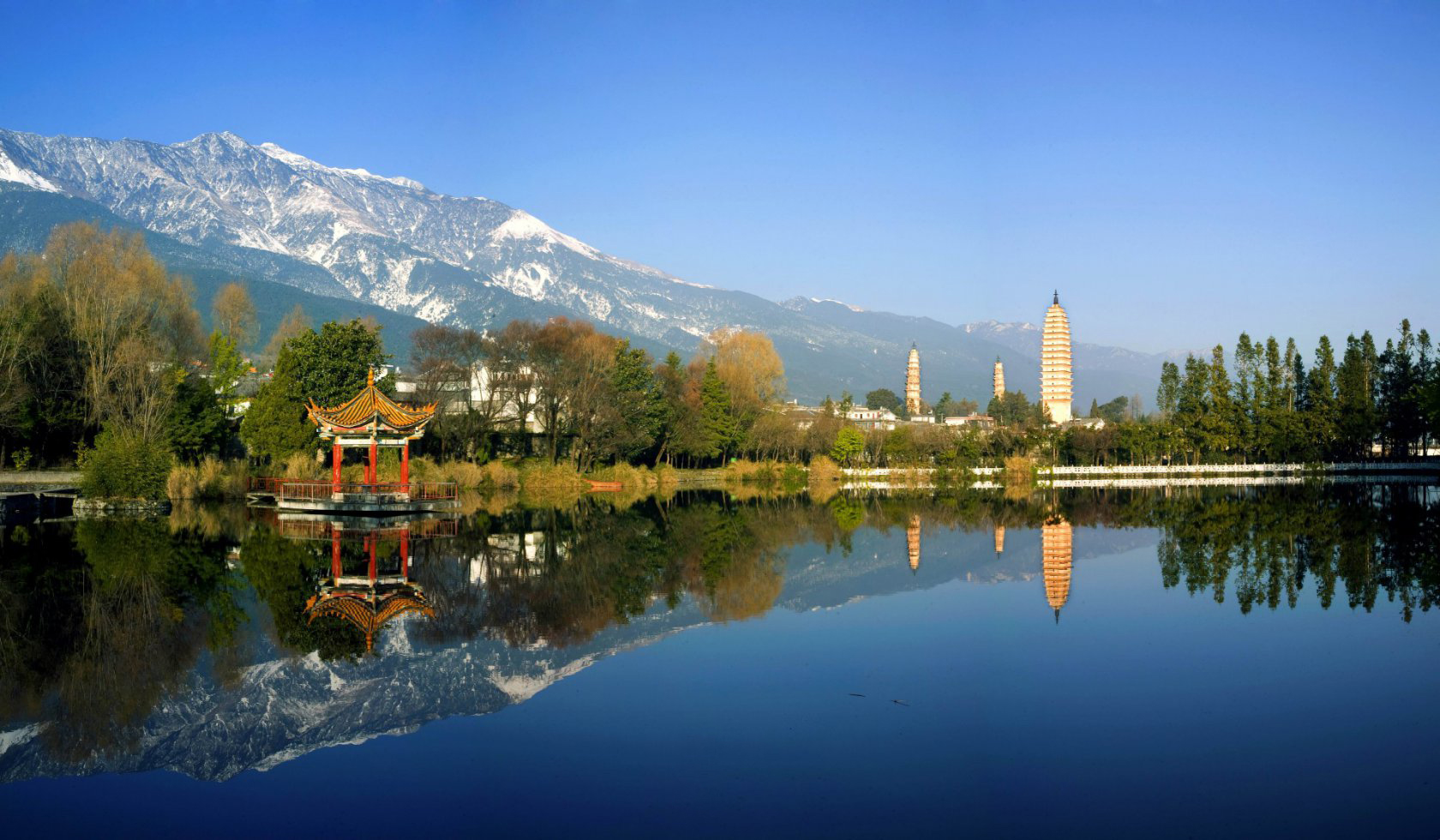 崇圣寺三塔