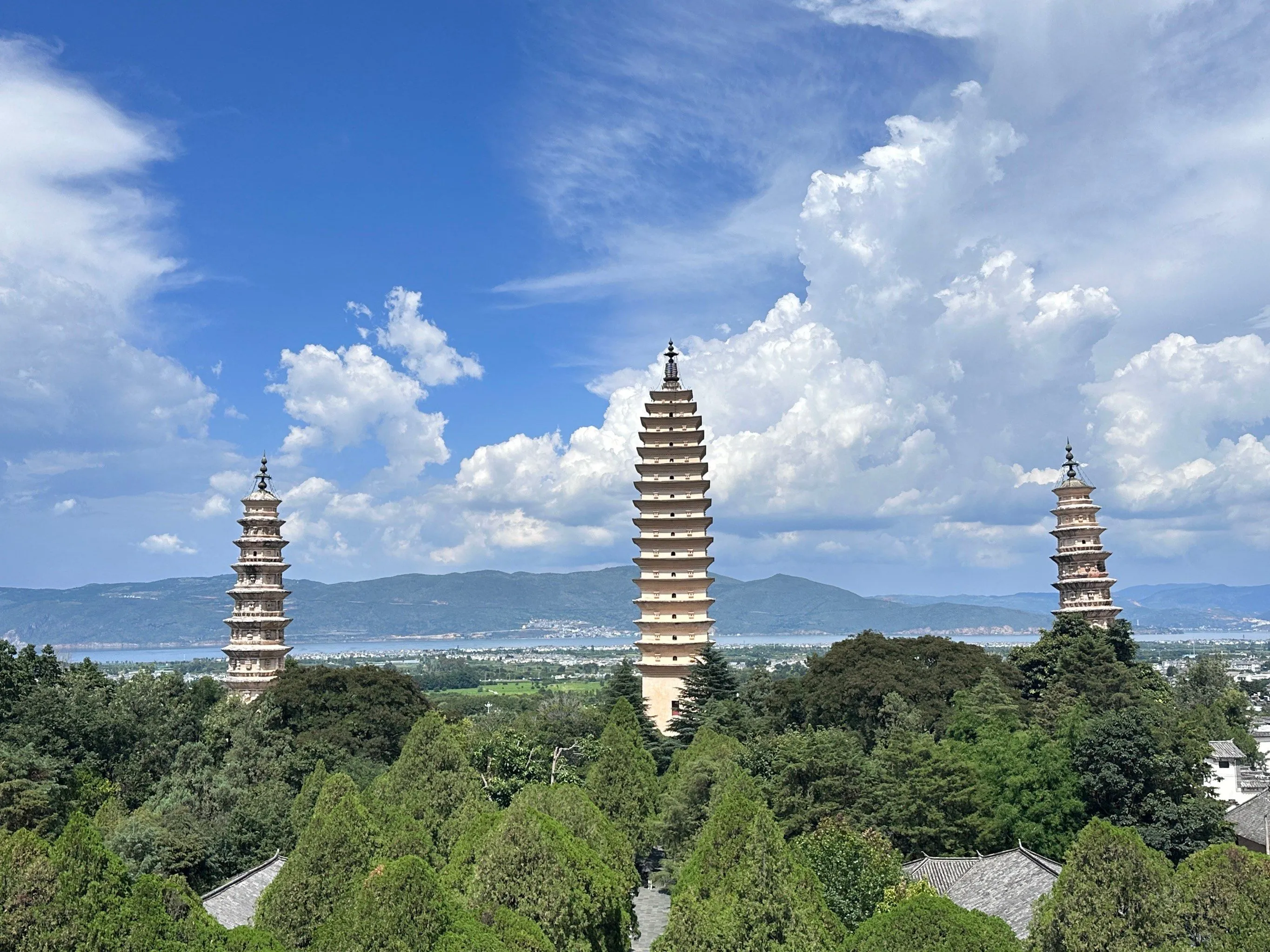 崇圣寺三塔