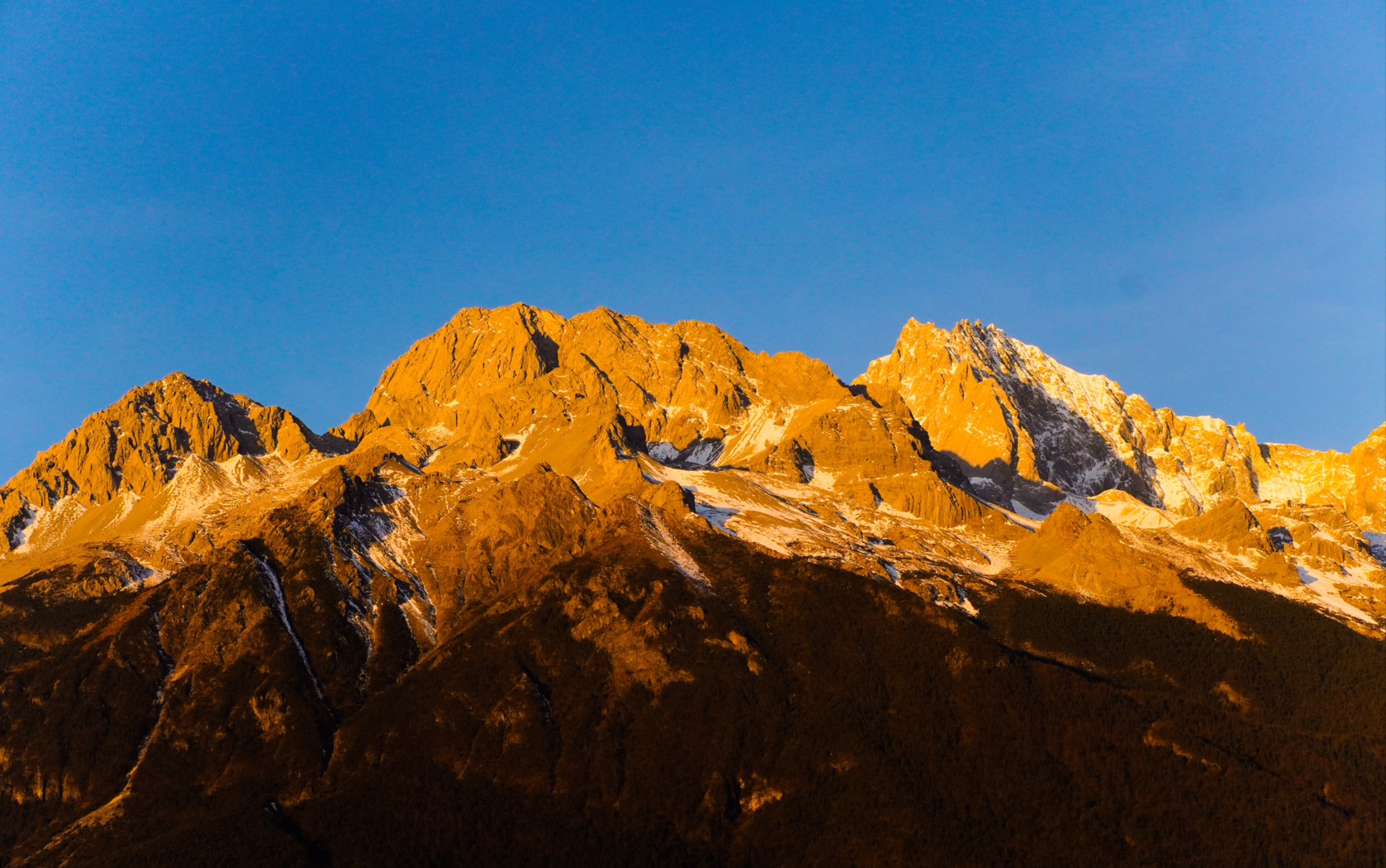 玉龙雪山