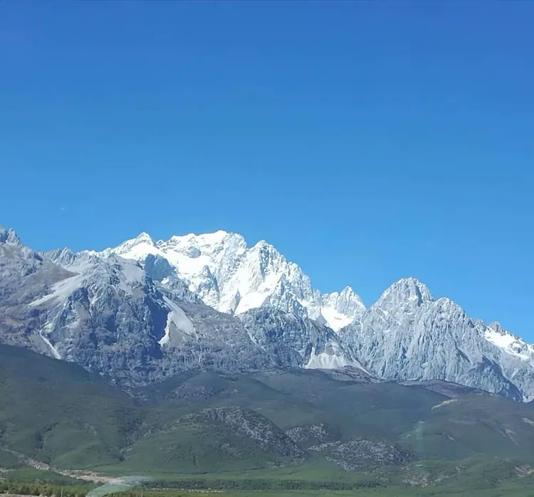 玉龙雪山