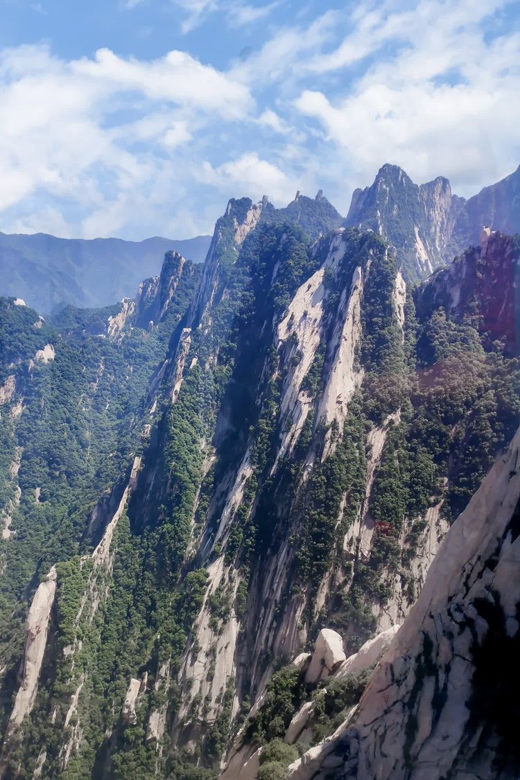 华山