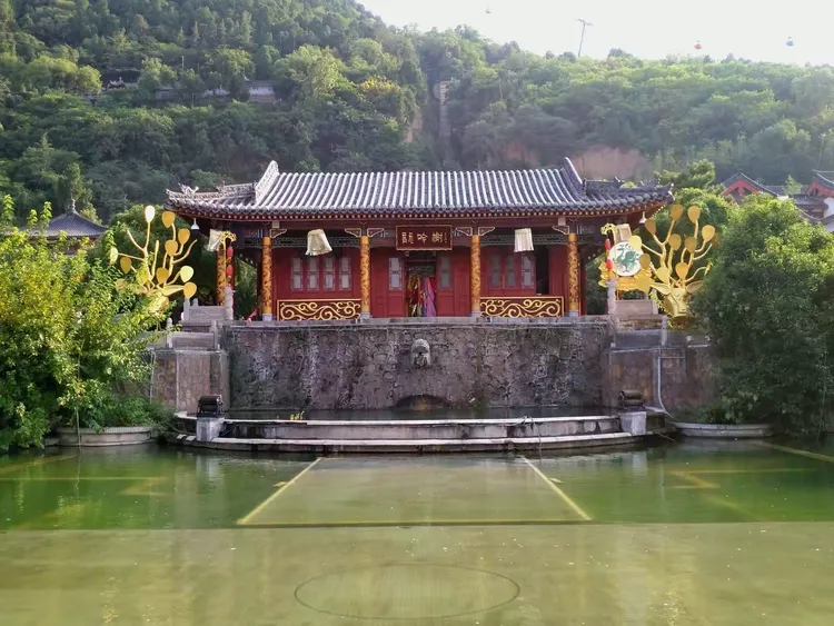 华清池