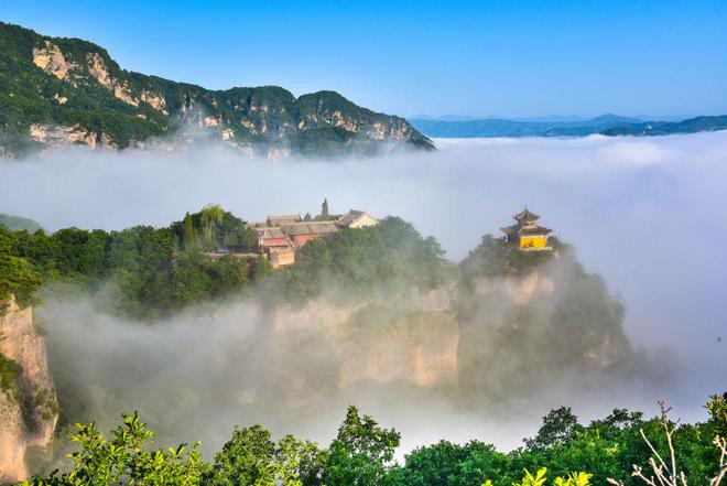 崆峒山