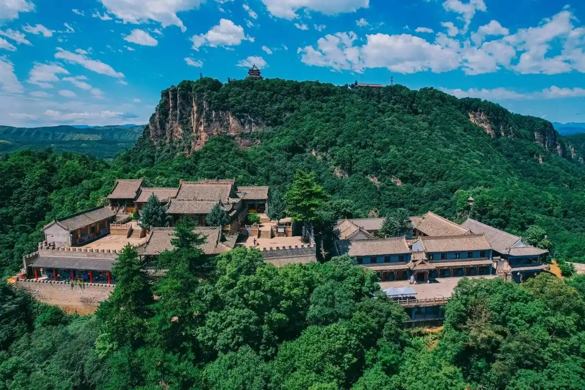 崆峒山