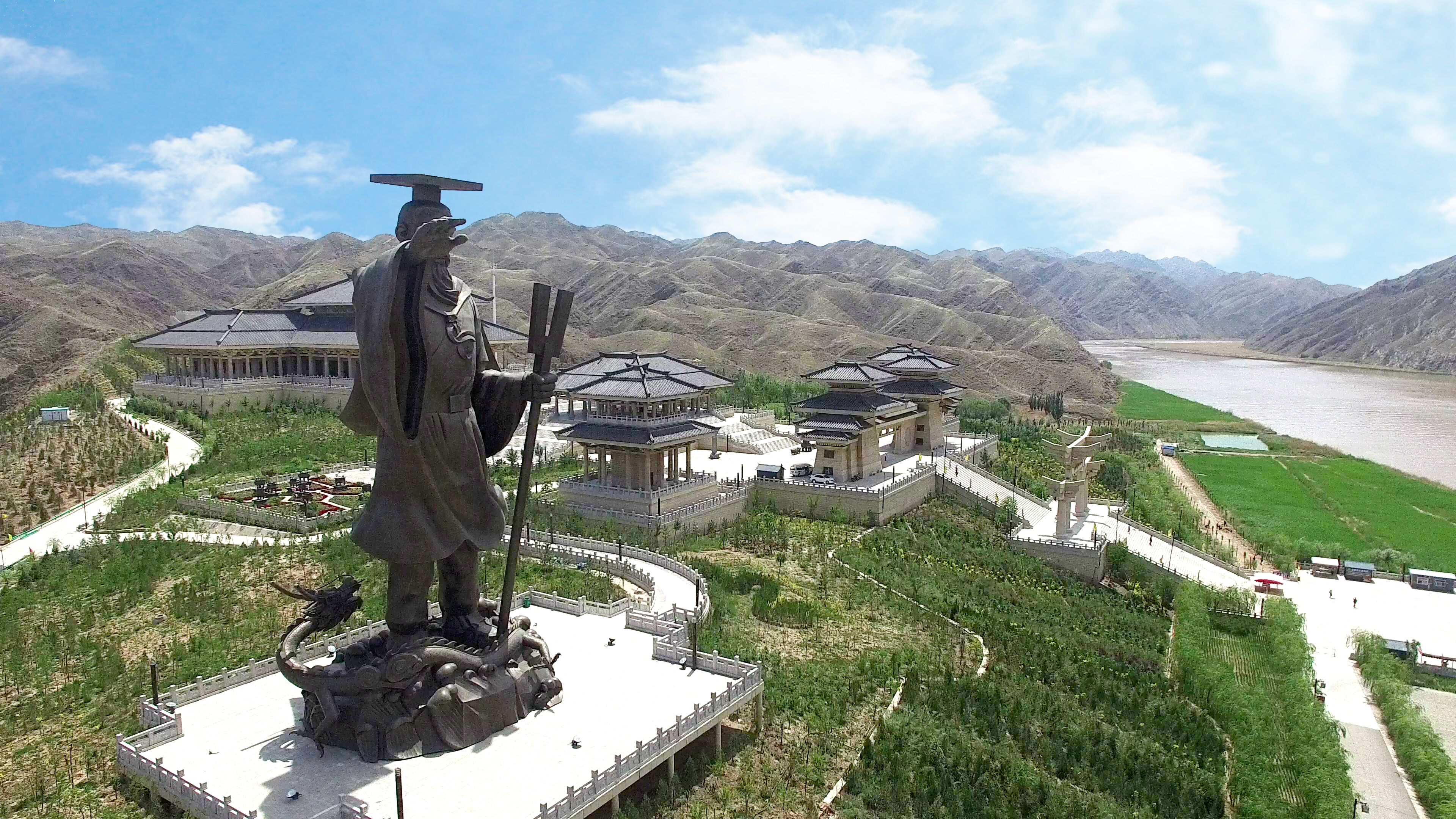 黄河大峡谷
