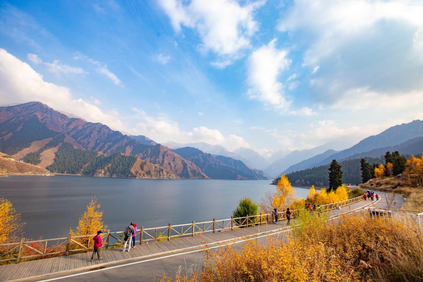 天山天池