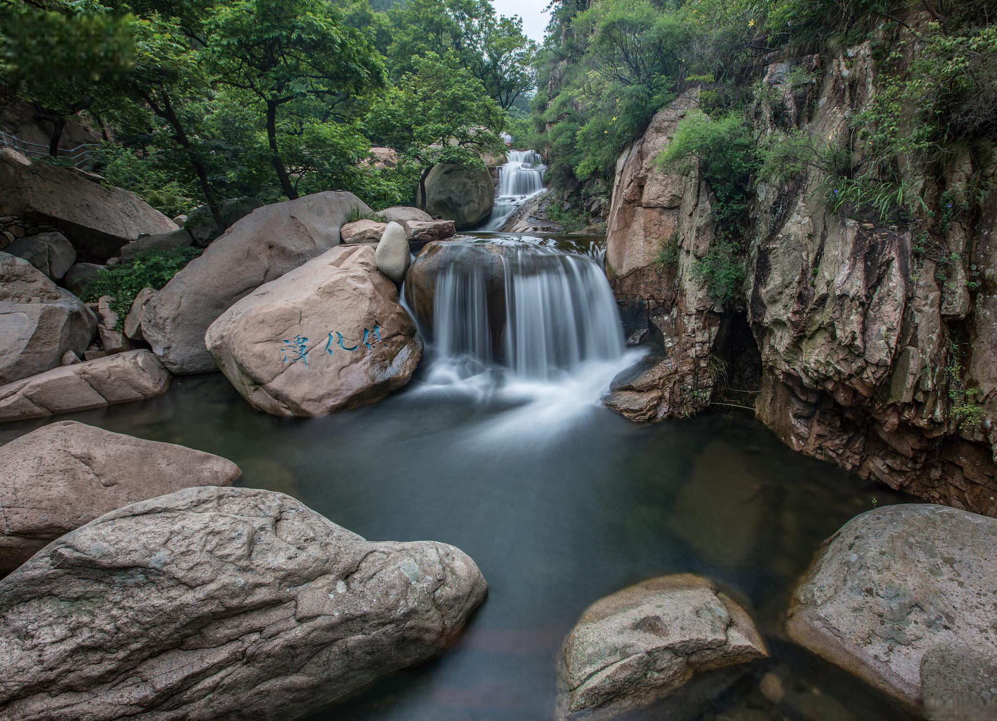 天露山