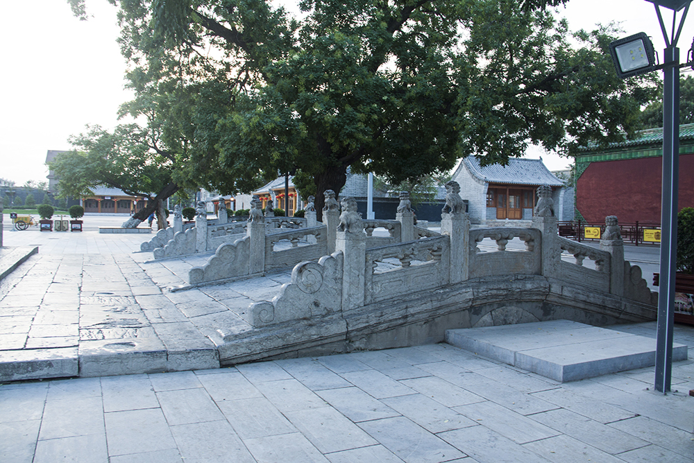 隆兴寺