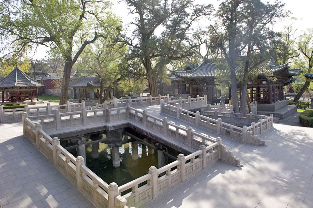 晋祠