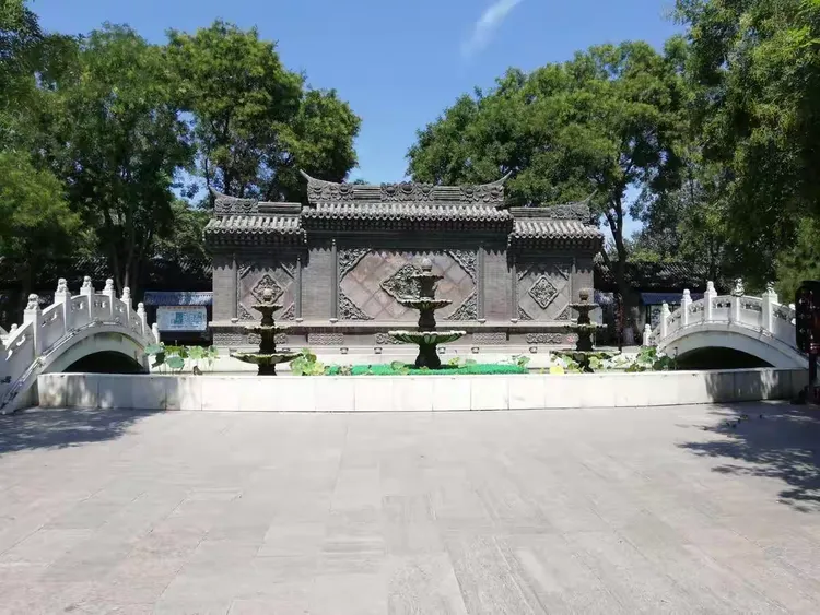 荣国府