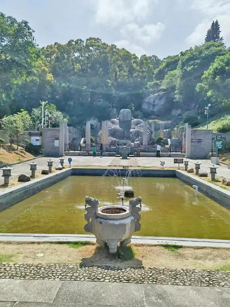 弥勒岩