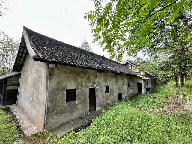 息烽集中营革命历史纪念馆