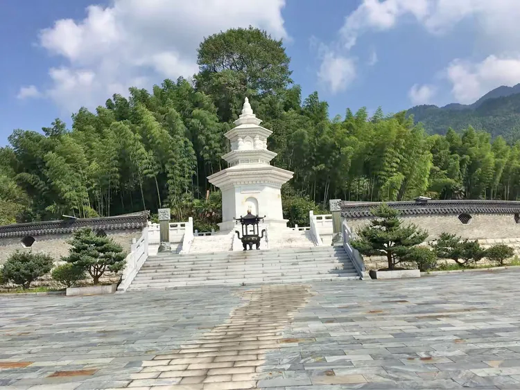 百丈山