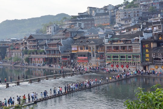 凤凰古城