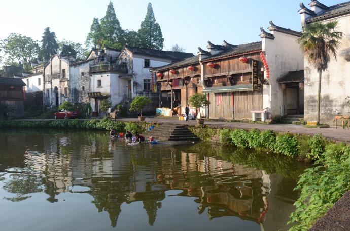 诸葛八卦村