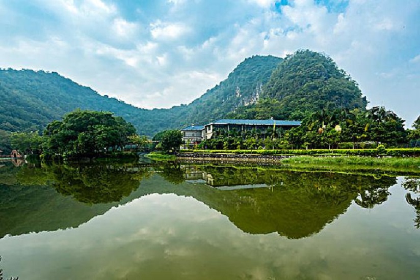 龙山