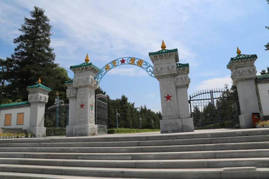 杨靖宇烈士陵园