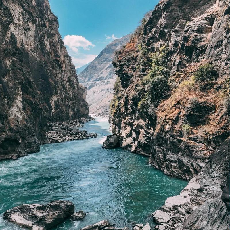 虎跳峡