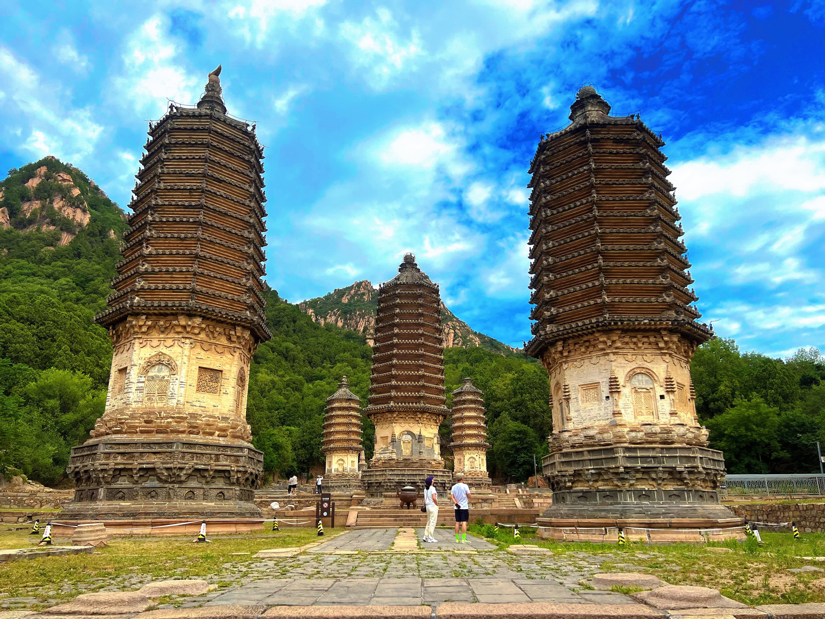 银山塔林