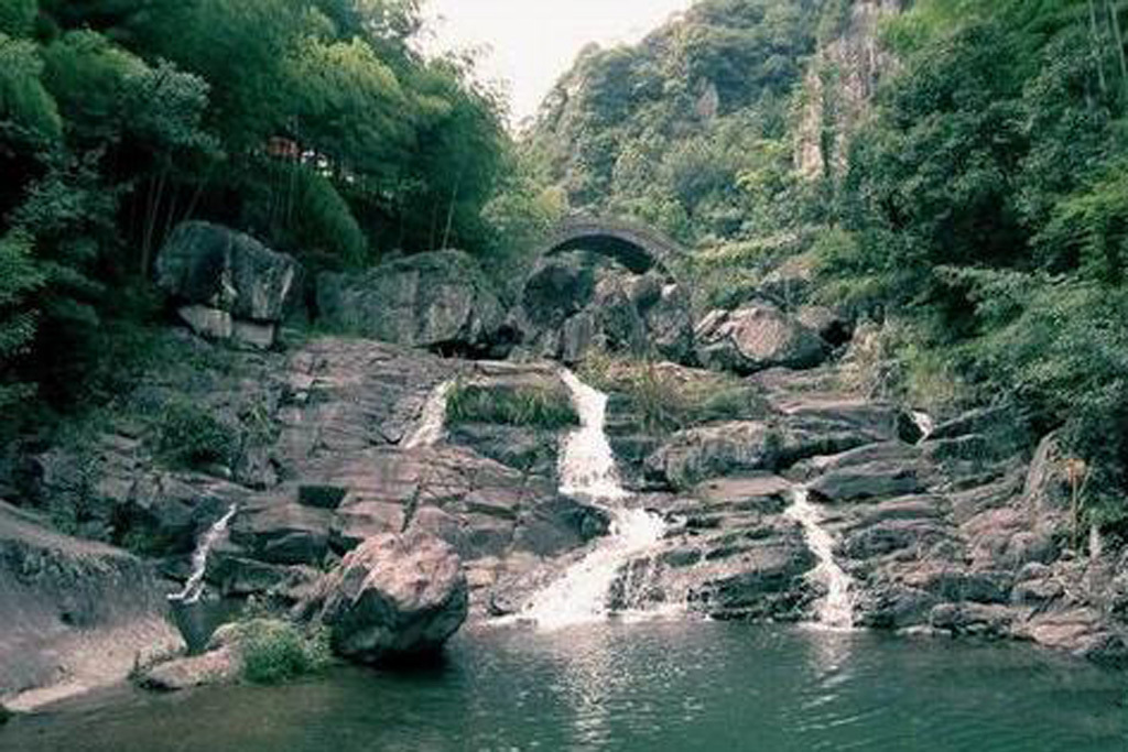 丹山赤水