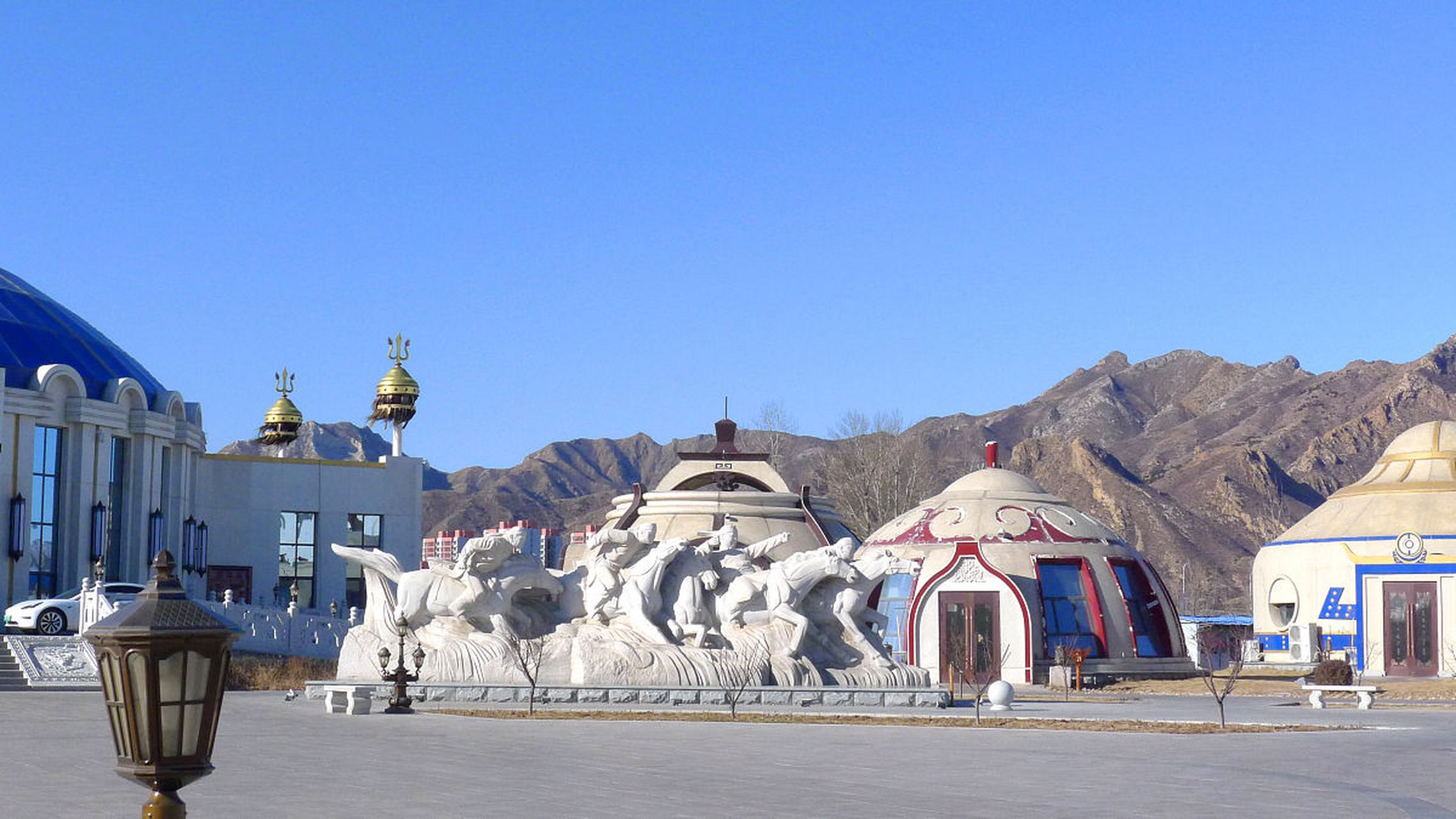 鄂尔多斯文化旅游村
