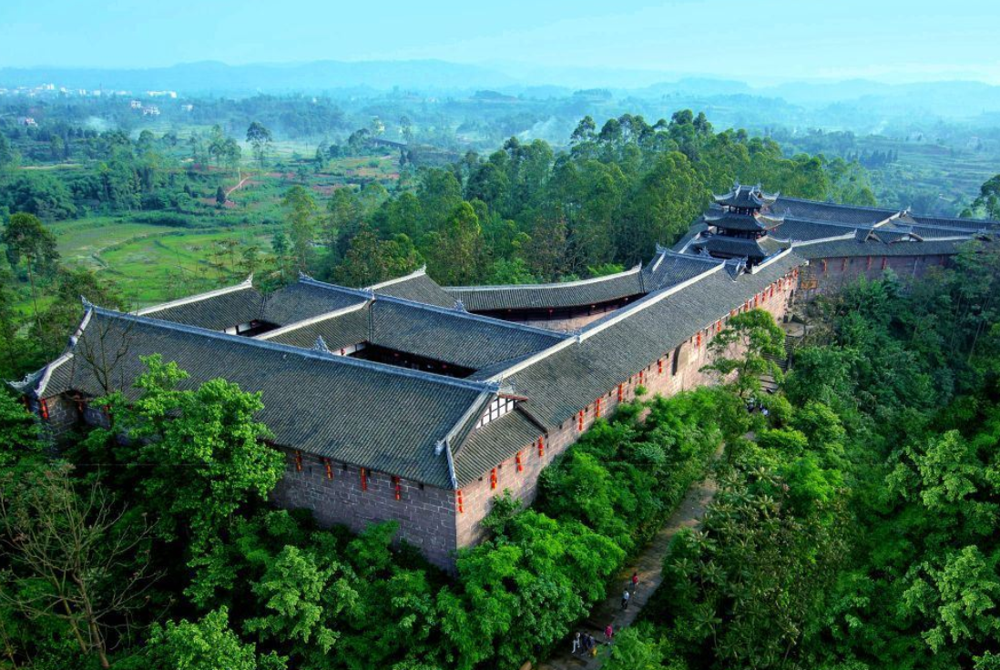 宝箴塞