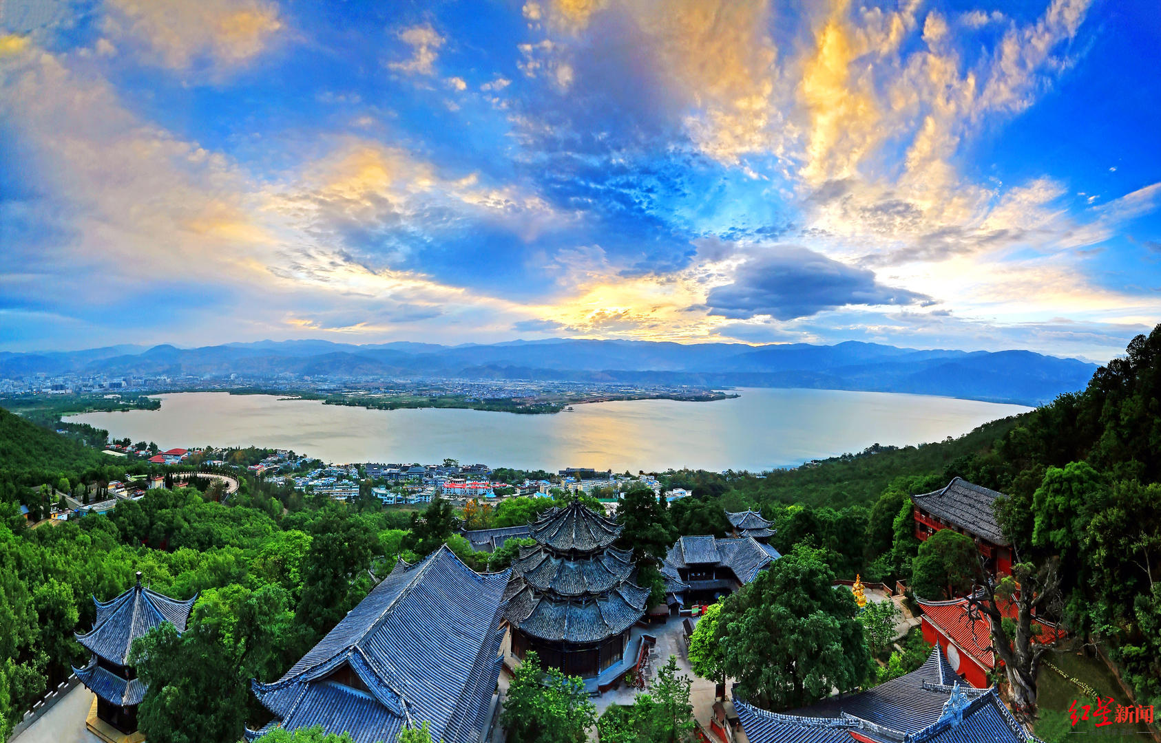 邛海泸山