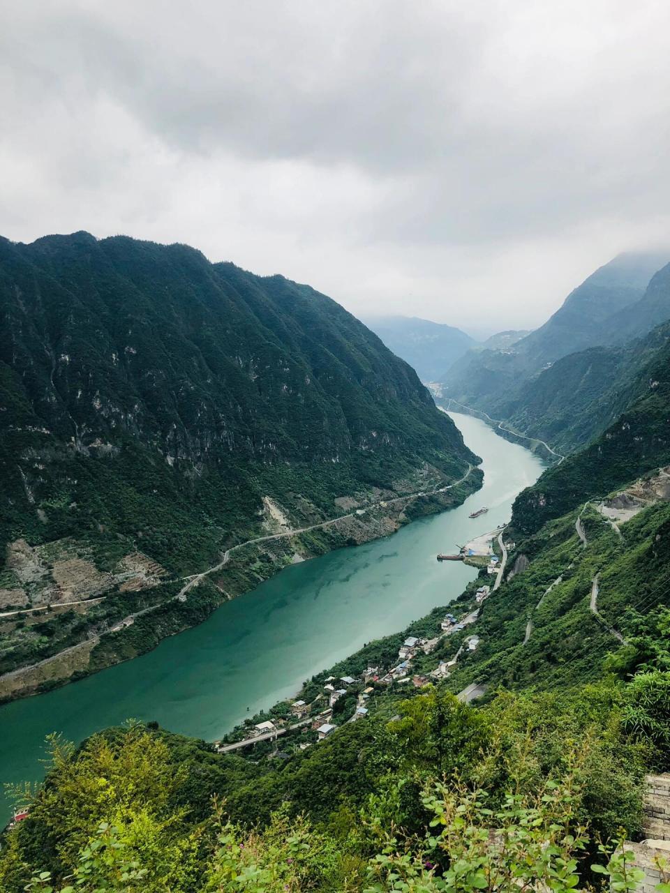 马湖