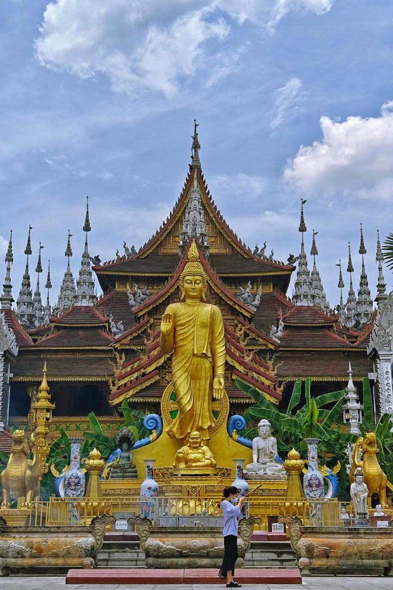 曼听公园