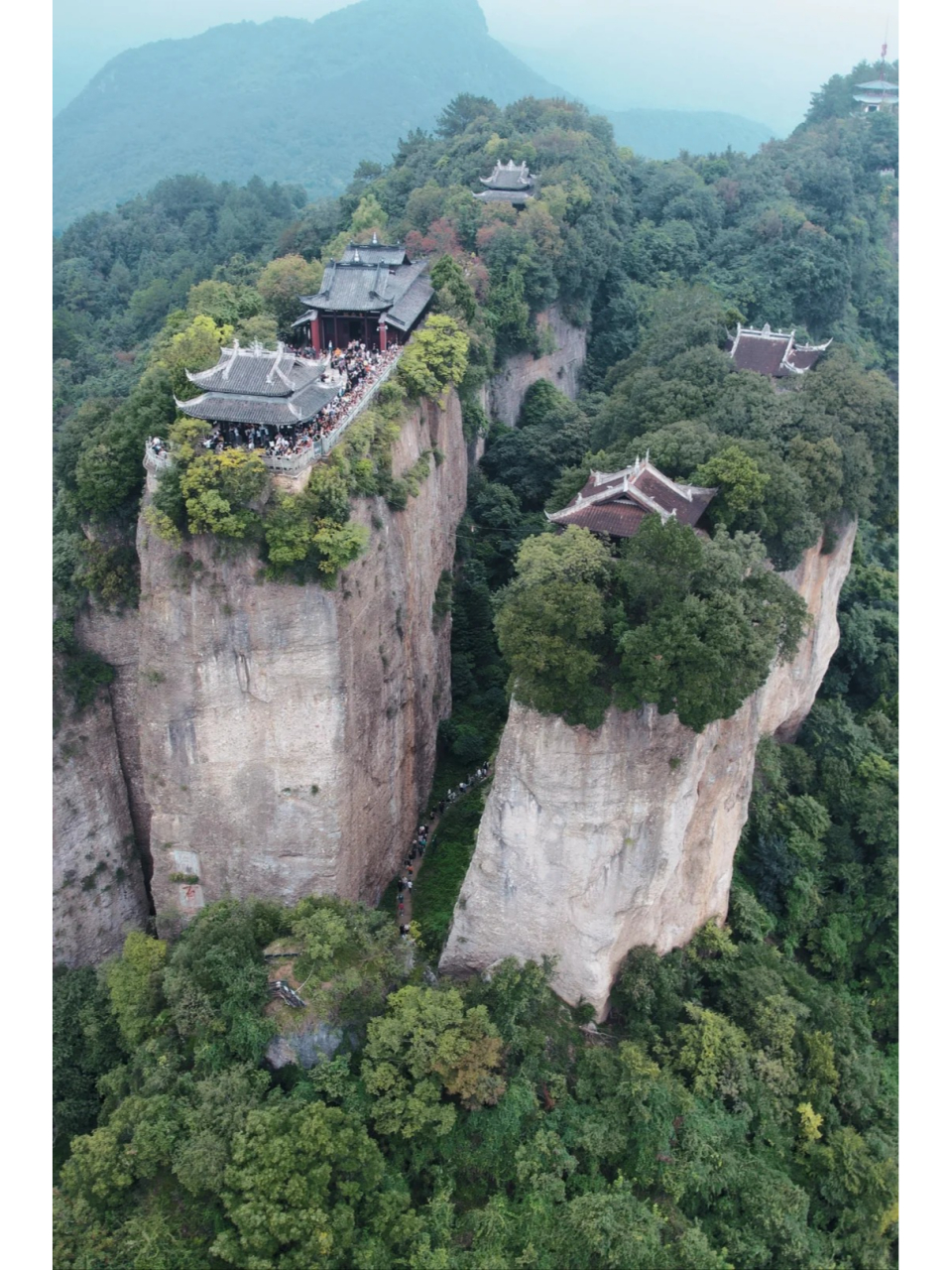 窦圌山
