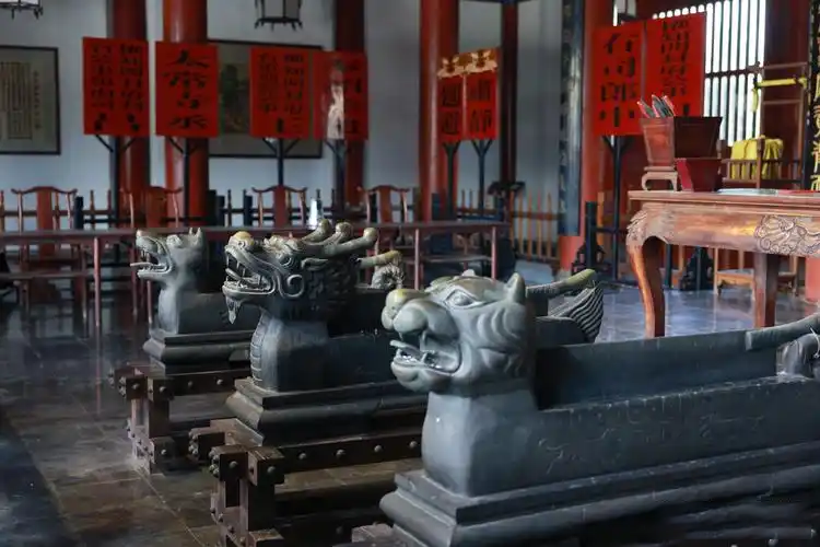 开封府