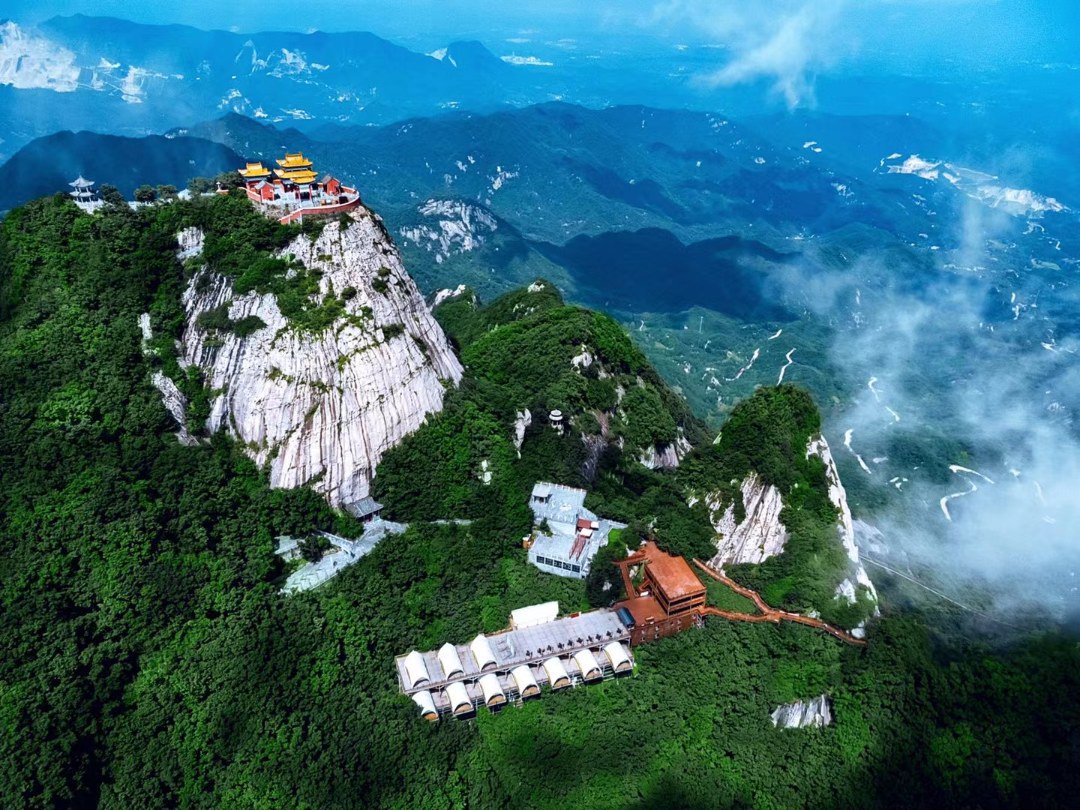 五朵山